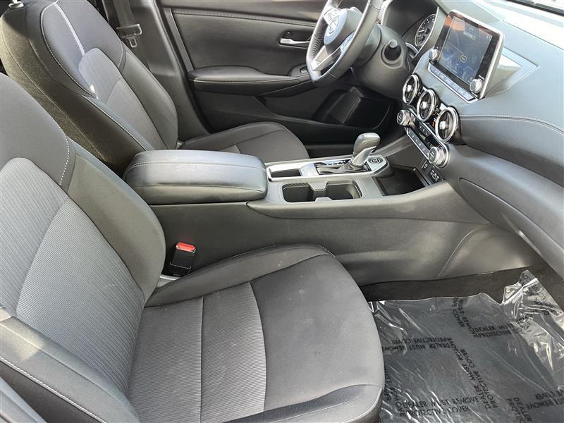 Nissan Sentra SV 2025