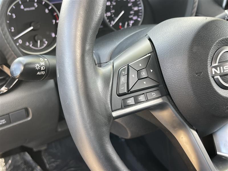 Nissan Sentra SV 2025