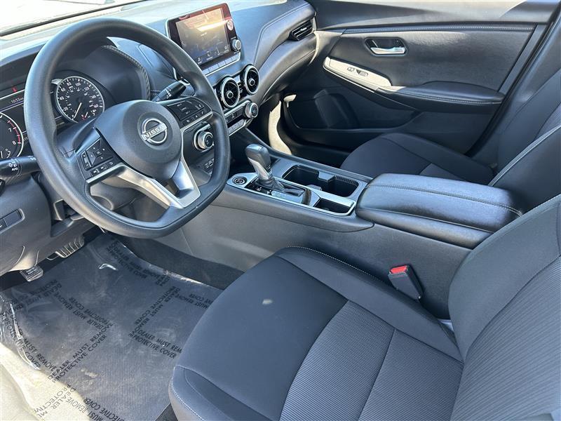 Nissan Sentra SV 2025