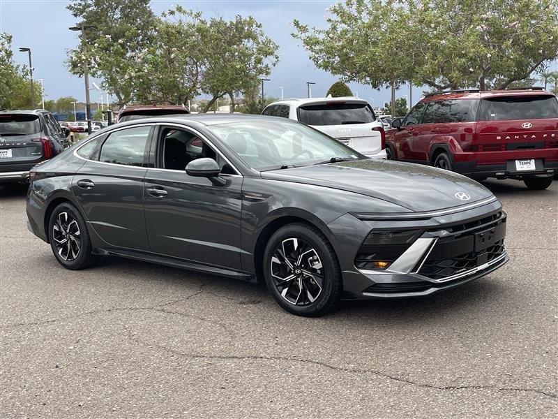 Hyundai Sonata SEL 2025