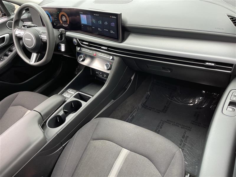 Hyundai Sonata SEL 2025