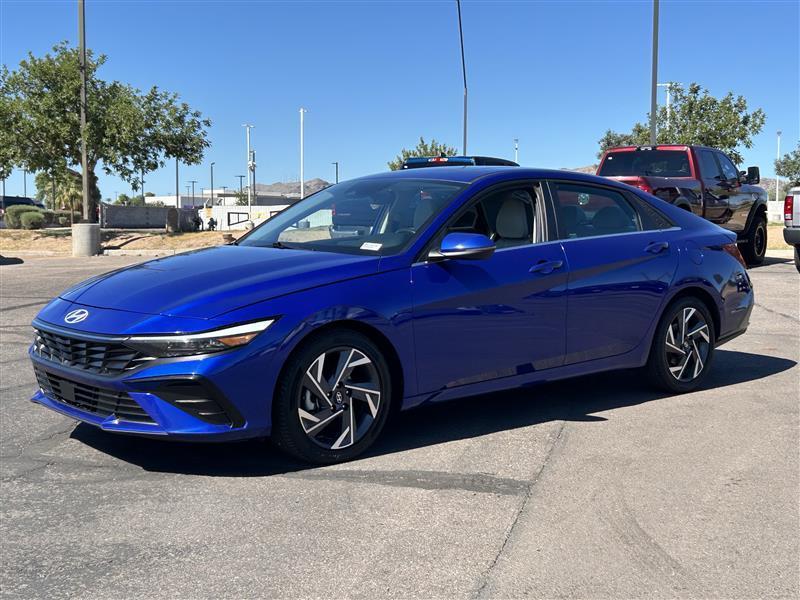 Hyundai Elantra Limited 2025