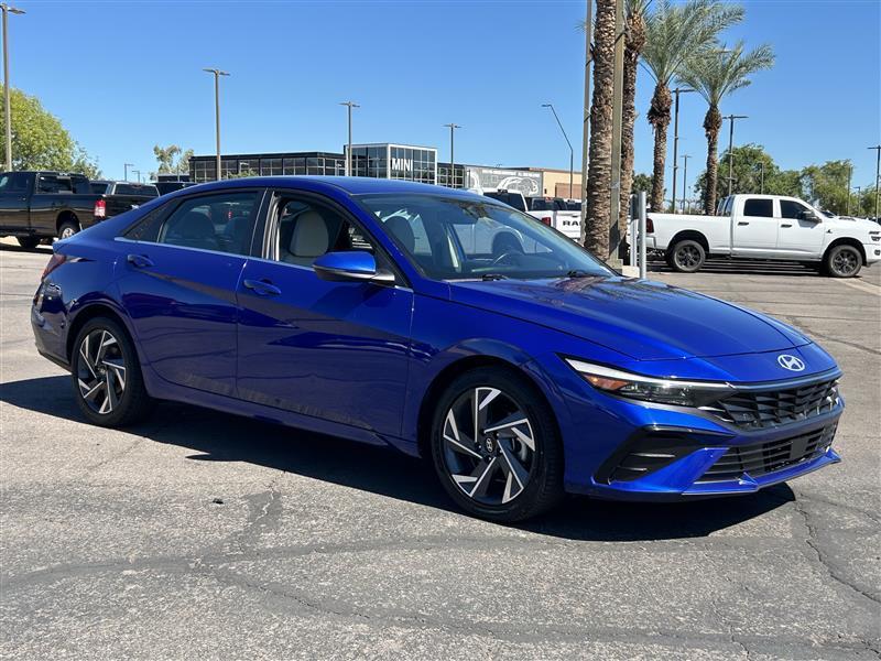 Hyundai Elantra Limited 2025