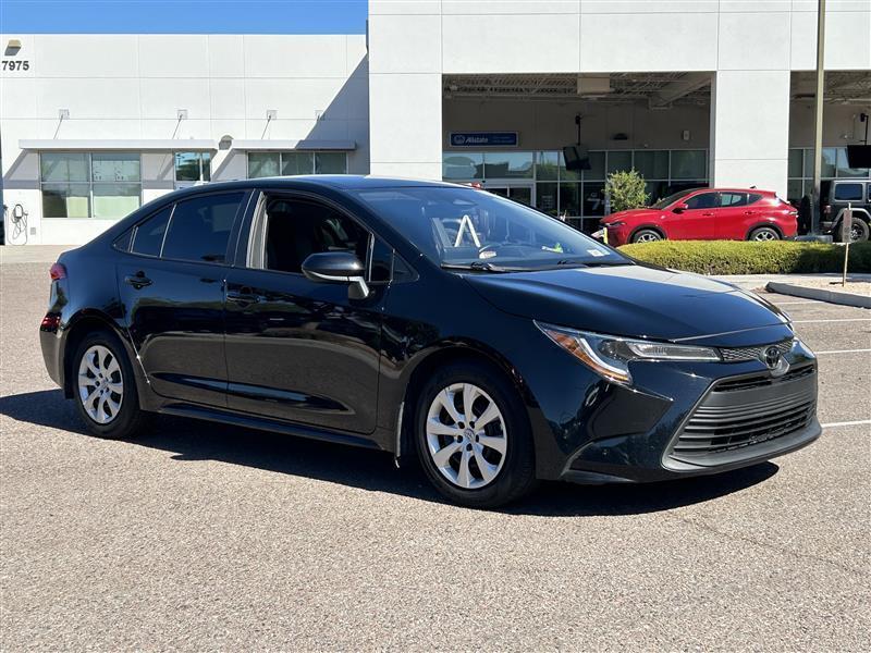 Toyota Corolla LE 2025