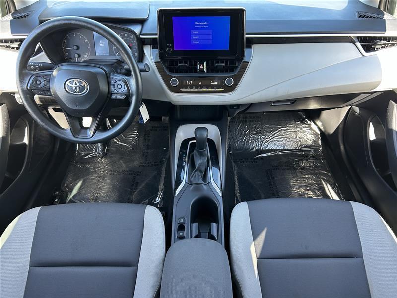 Toyota Corolla LE 2025
