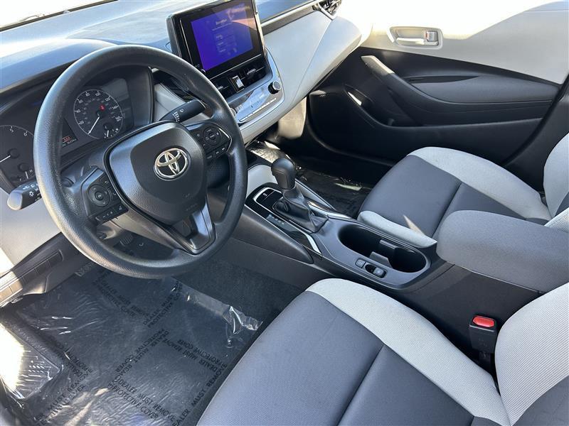 Toyota Corolla LE 2025