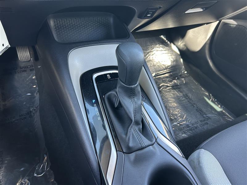 Toyota Corolla LE 2025