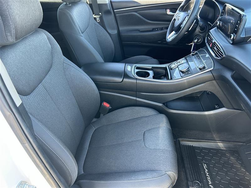 Hyundai Santa Fe SE AWD 2023