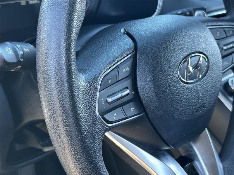 Hyundai Santa Fe SE AWD 2023
