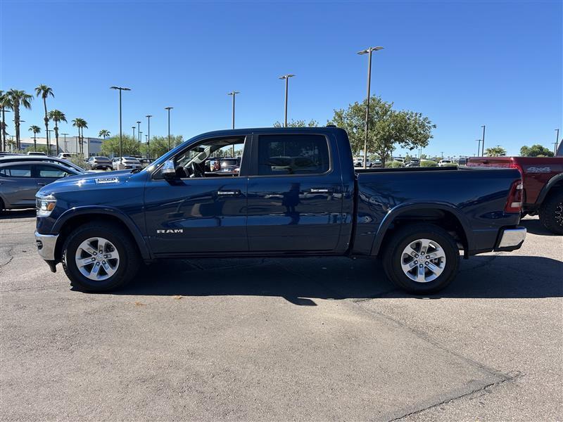 RAM 1500 Laramie Crew Cab SWB 2WD 2022