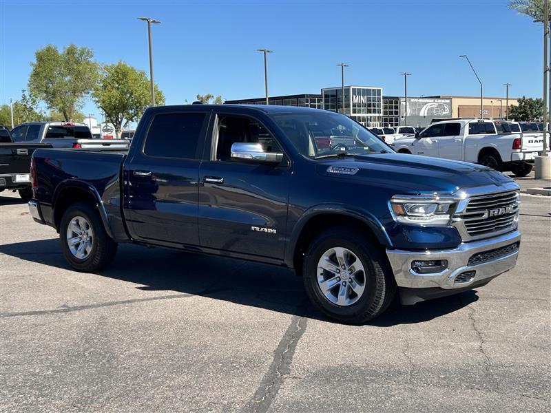 RAM 1500 Laramie Crew Cab SWB 2WD 2022