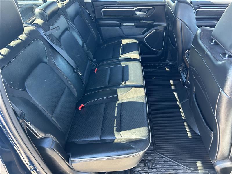 RAM 1500 Laramie Crew Cab SWB 2WD 2022