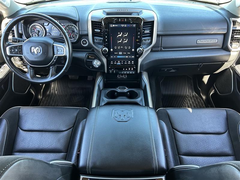 RAM 1500 Laramie Crew Cab SWB 2WD 2022