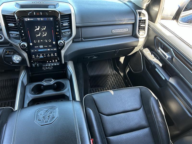RAM 1500 Laramie Crew Cab SWB 2WD 2022