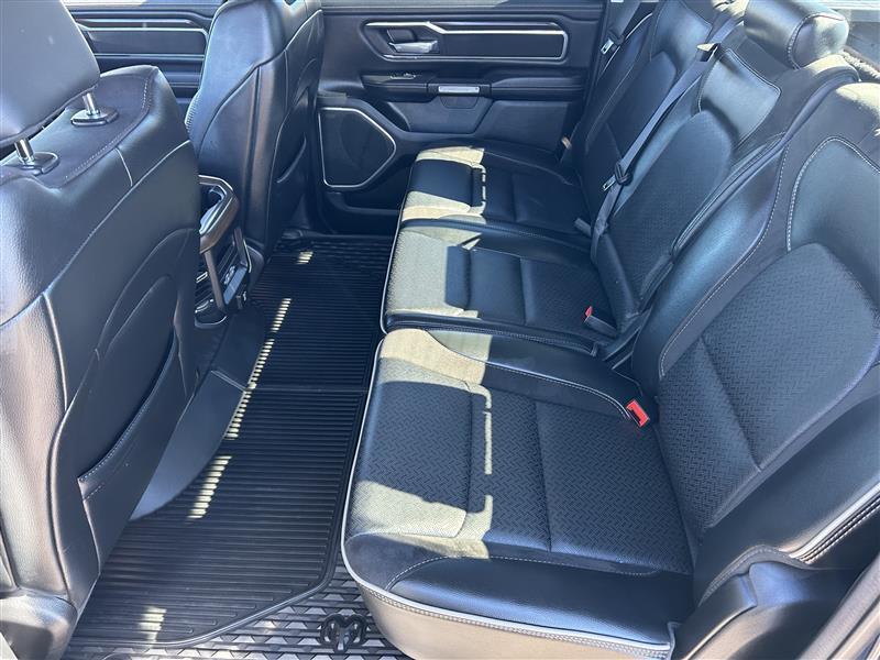 RAM 1500 Laramie Crew Cab SWB 2WD 2022