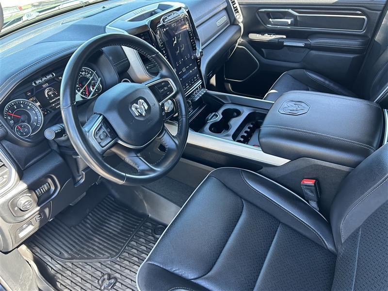 RAM 1500 Laramie Crew Cab SWB 2WD 2022