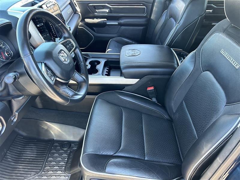 RAM 1500 Laramie Crew Cab SWB 2WD 2022