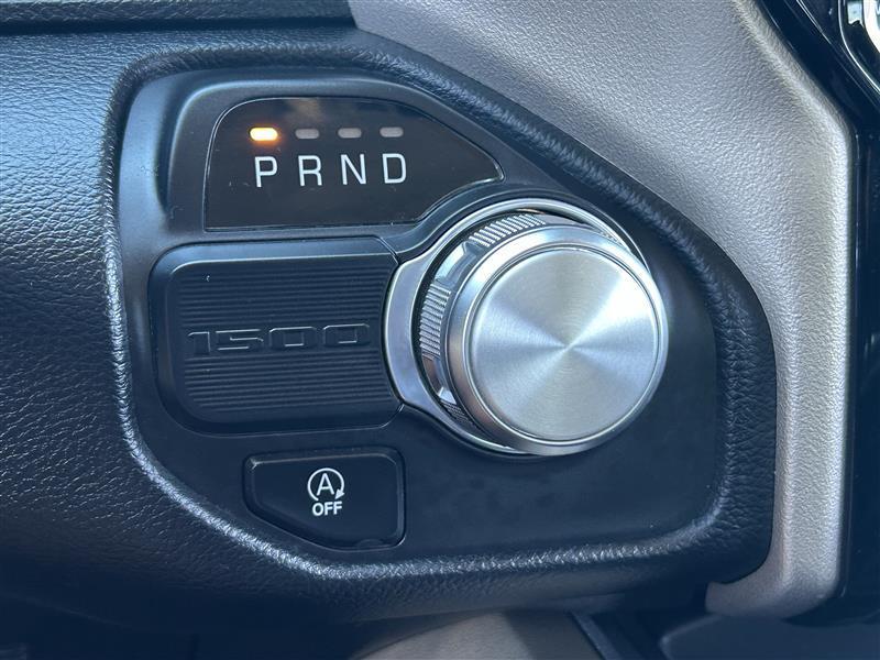 RAM 1500 Laramie Crew Cab SWB 2WD 2022