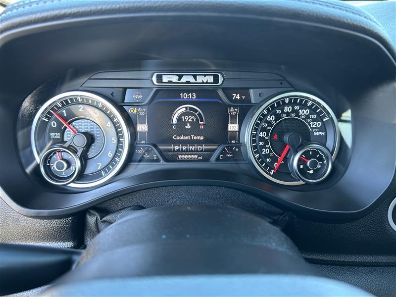 RAM 1500 Laramie Crew Cab SWB 2WD 2022