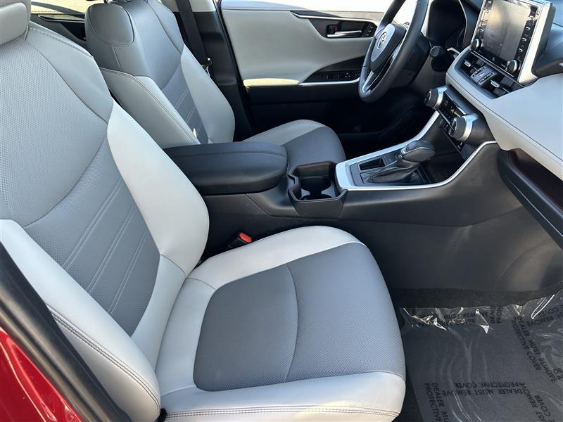 Toyota RAV4 Limited 2019