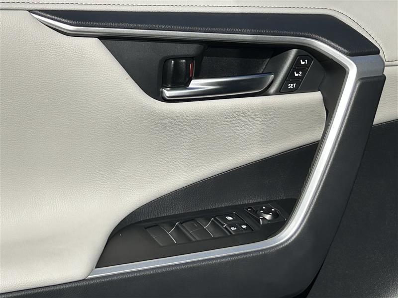 Toyota RAV4 Limited 2019