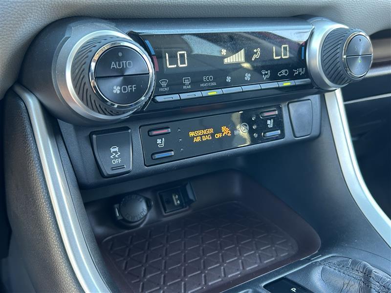 Toyota RAV4 Limited 2019