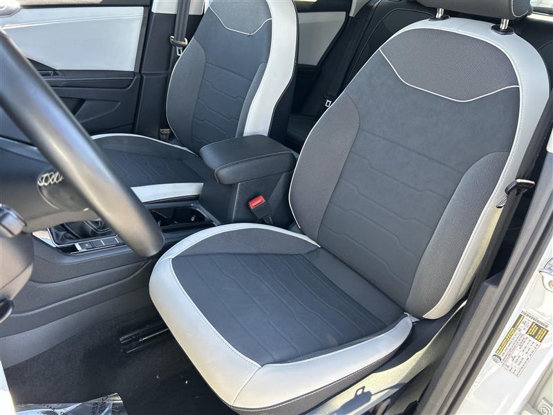 Volkswagen Taos SE 4Motion 2025