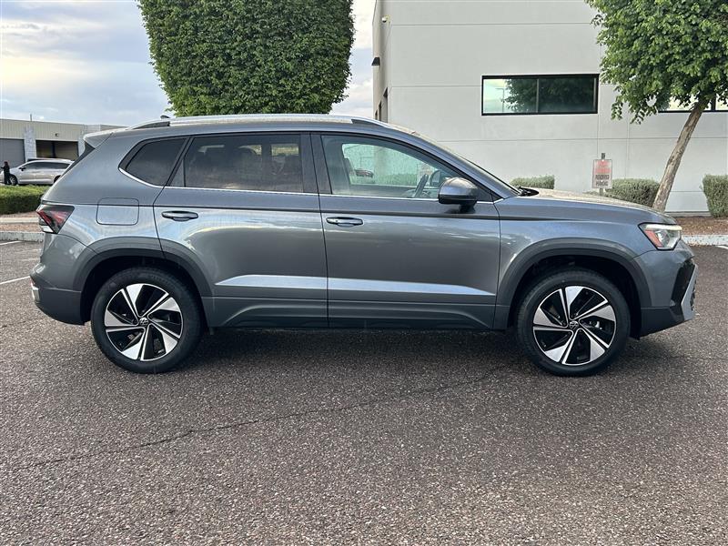 Volkswagen Taos SE 4Motion 2025