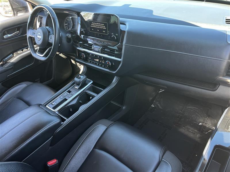Nissan Pathfinder SL 2022