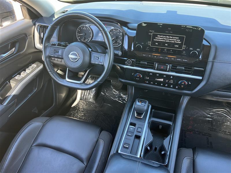 Nissan Pathfinder SL 2022