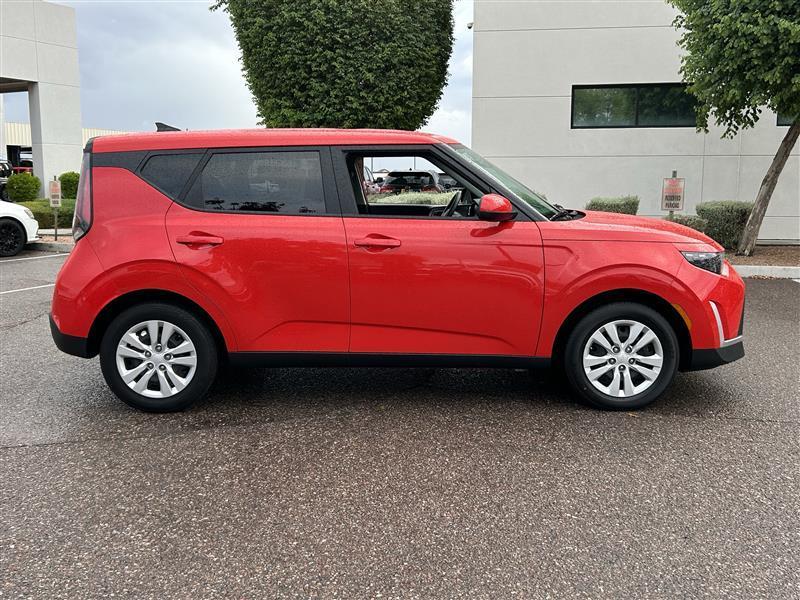 Kia Soul LX CVT 2024