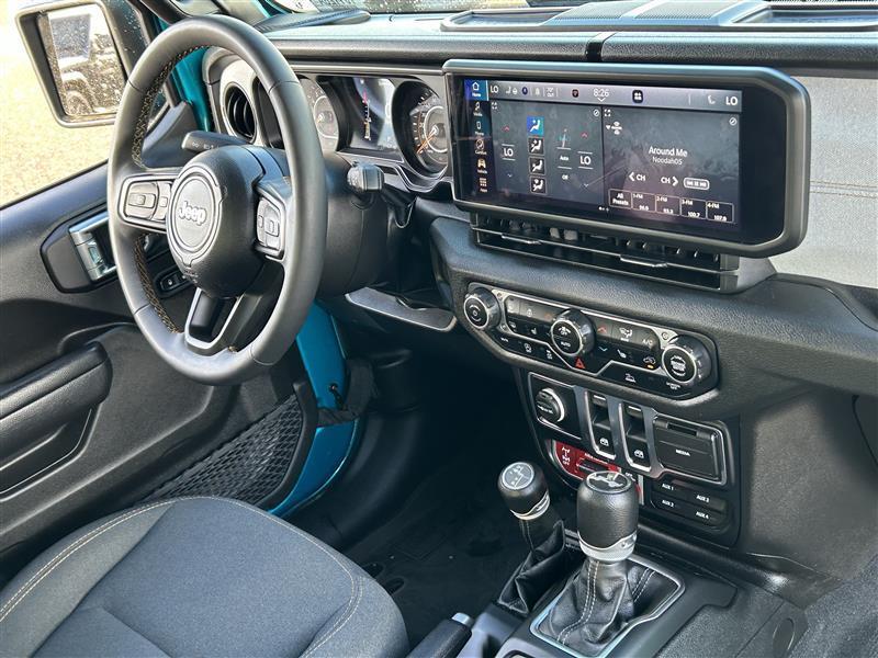Jeep Wrangler Sport 2024