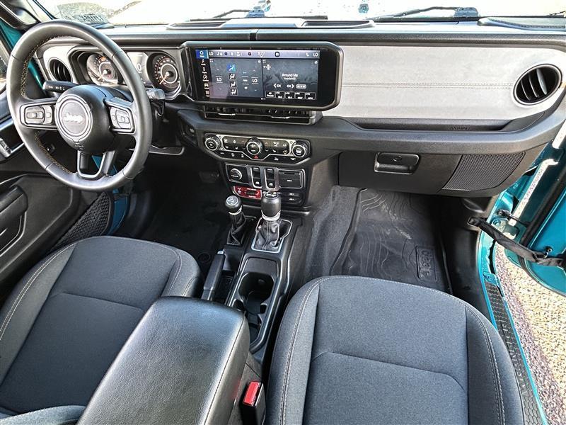 Jeep Wrangler Sport 2024