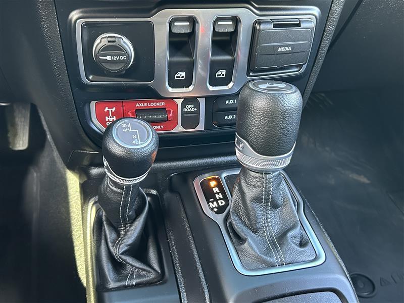 Jeep Wrangler Sport 2024