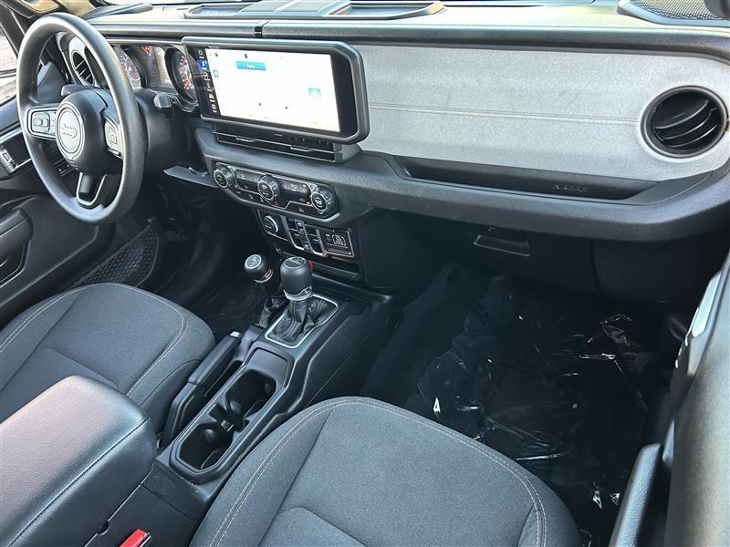 Jeep Gladiator Sport 2025