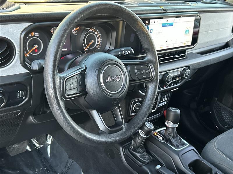 Jeep Gladiator Sport 2025