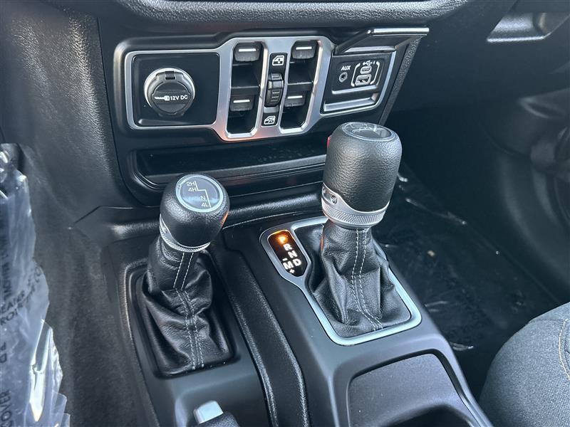 Jeep Gladiator Sport 2025