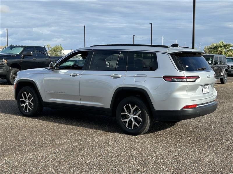 Jeep Grand Cherokee L Limited 4WD 2025