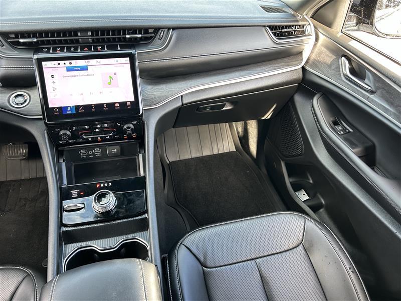 Jeep Grand Cherokee L Limited 4WD 2025