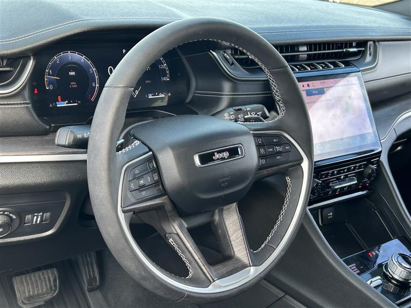 Jeep Grand Cherokee L Limited 4WD 2025
