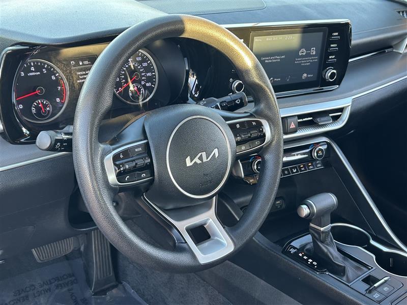 Kia K5 LXS 2022