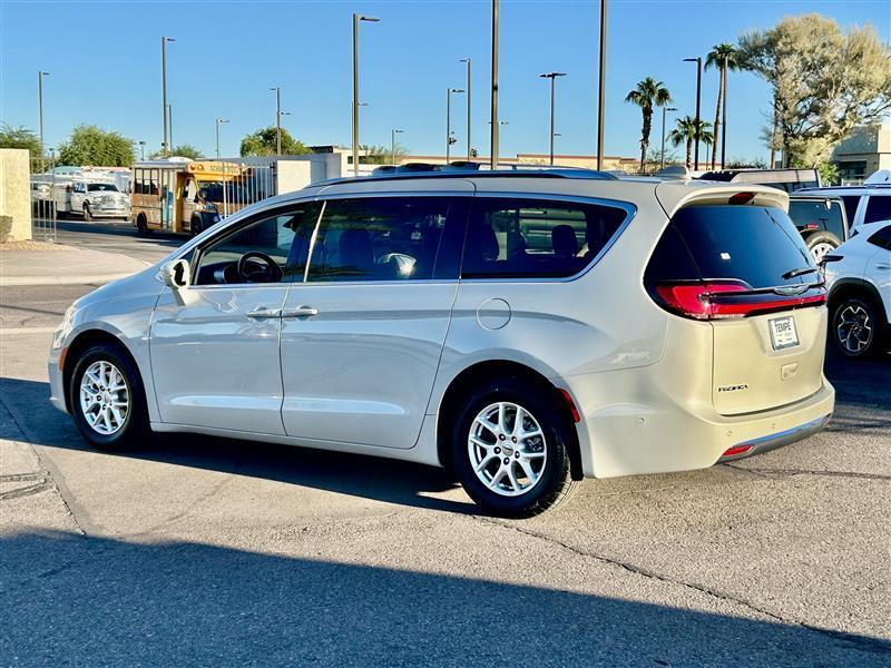 Chrysler Pacifica Touring-L 2021