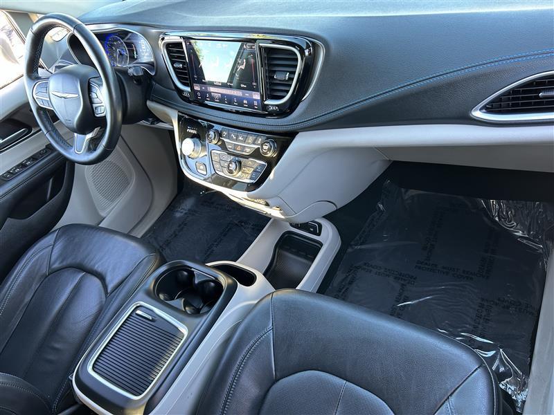 Chrysler Pacifica Touring-L 2021
