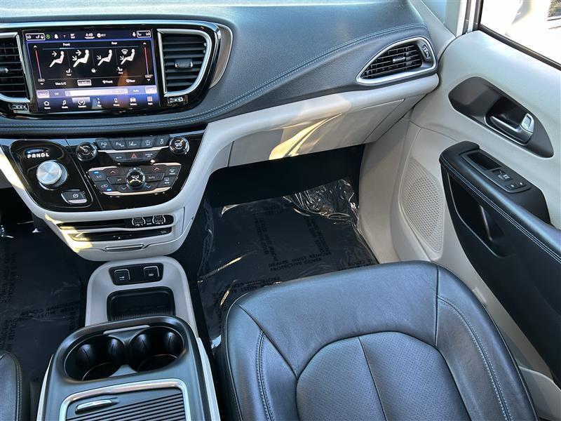 Chrysler Pacifica Touring-L 2021