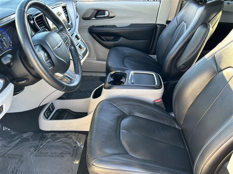 Chrysler Pacifica Touring-L 2021