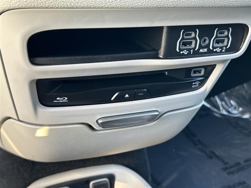 Chrysler Pacifica Touring-L 2021