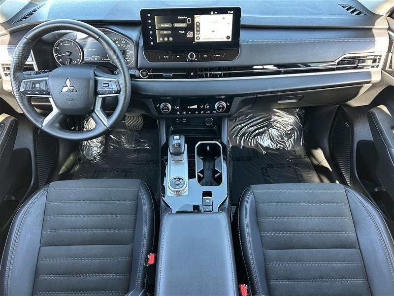Mitsubishi Outlander SE 4WD 2025