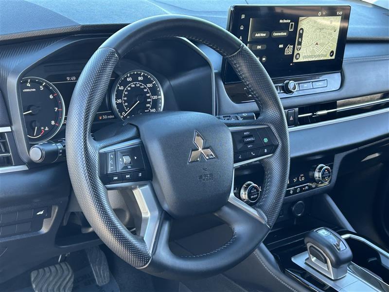 Mitsubishi Outlander SE 4WD 2025