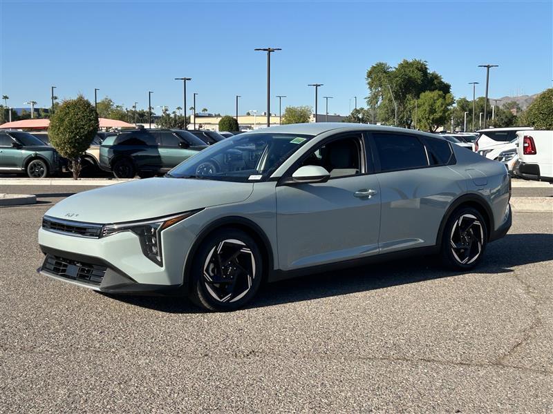 Kia K4 EX 2025