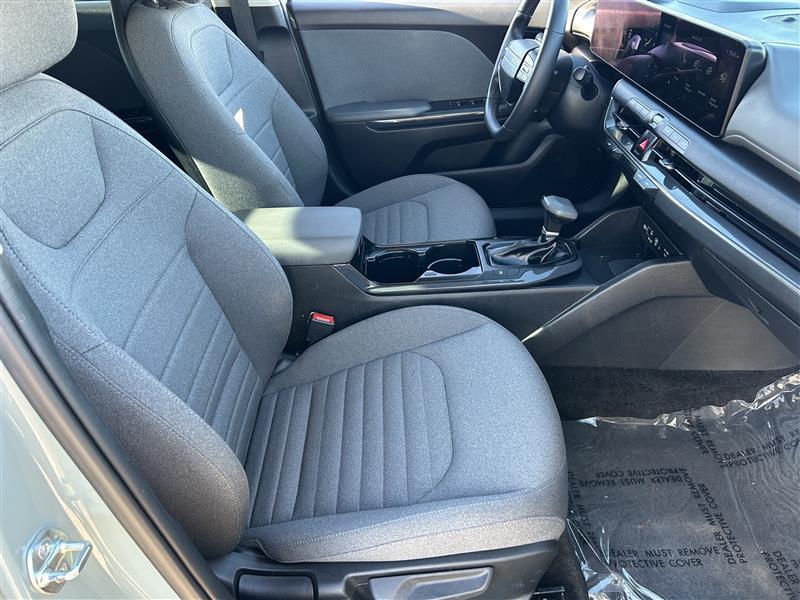 Kia K4 EX 2025